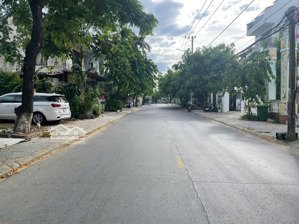 bán nhà riêng tại nguyễn tri phương, cẩm nam, hội an. view đẹp, diện tích rộng, giá hợp lý