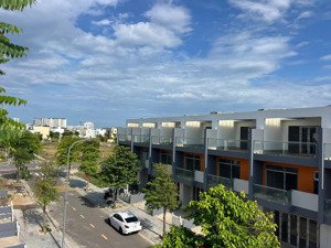 nhà 8,5 tỷ khu đô thị mỹ gia gói 8 - 4 phòng ngủ 5wc, khu an ninh, cách biển nha trang 1,5km
