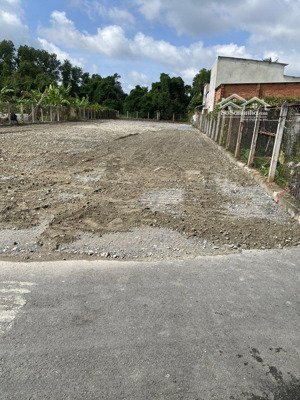 800m2 chính chủ đầy đủ pháp lý thủ dầu một, bình dương