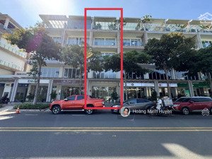 nhà phố nguyên căn đường b2, sala, q2, hoằn thiện đẳng cấp, 532m2, 1 hầm 5 tầng nổi, 123tr/tháng