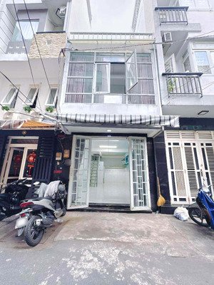 nhà 3 tấm mặt tiền đường số (6m) gần công viên. chỉ 6,9 tỷ