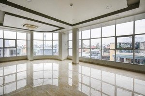 bán gấp siêu phẩm toà nhà lý thái tổ quận 10 dt 5,3 x 22m hầm 7 tầng giá 32 tỷ
