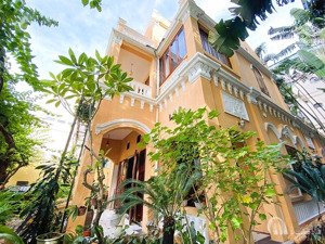 cho thuê biệt thự pháp cổ view hồ ở hoặc kinh doanh phố từ hoa tây hồ hà nội