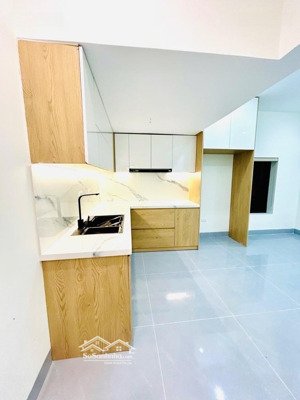 hào nam_70m 6 tầng_tiện ích ngập tràn_thông thoáng tứ phía_tài chính hợp lý