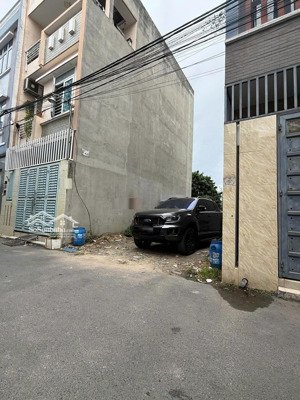 giá chỉ hơn 4tỷ có ngay siêu phẩm nhà đường số 8, p.linh xuân, thủ đức. đường xe hơi 5m. 3pn & 2wc