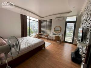 Cho thuê căn hộ 1 p.ngủ rộng (40m2) Waterfront City.