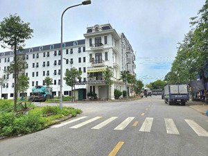 cần bán gấp lô góc 2 mặt tiền tt lim, tiên du, bắc ninh khu 4,6ha làn 2 ql1a, trung tâm t