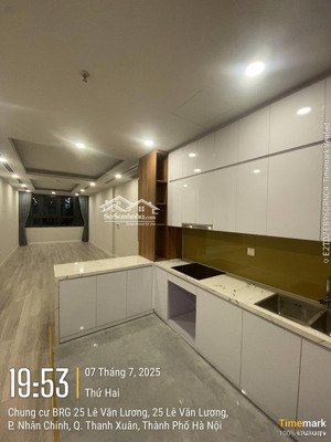 cho thuê brg lê văn lương 120m2 3n2wc cb phù hợp cho ai muốn tự deco theo ý lh trung)