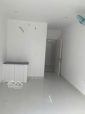 hiếm! mặt tiền chdv, mặt hẻm sau, 42m2 nở hậu, nguyễn thượng hiền, p5 phú nhuận, 11,8 tỉ