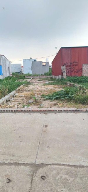 đất tổ 9, quang minh, mê linh, dt 60m2. gần kcn và trường cd y dược tuệ tĩnh