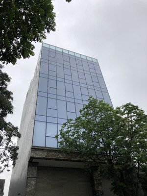 tôi cần bán nhà phố khương đình, 73 tỷ, 190 m2, 9 tầng, mặt tiền 10m, cho thuê văn phòng đỉnh chóp