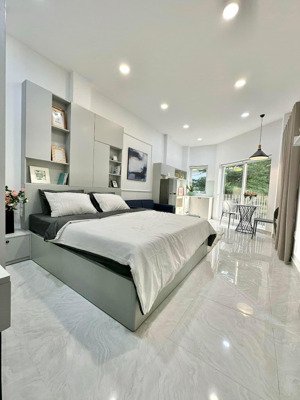 khai trương siêu phẩm phòng đầy đủ nội thất ban công thoáng nguyễn trãi quận 1 gần công viên 23/9