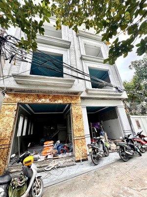 chỉ 4.6tỷ(ctt) sở hữu ngay nhà 4t 45m2 mới xây, ôtô đỗ cửa, pháp lý chuẩn phố thư trung, hải phòng