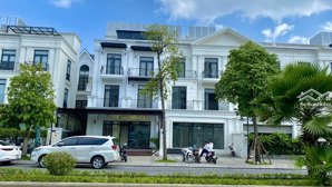 liền kề hải âu 2 đường 30m vỉa hè 6,5m kinh doanh tấp nập tại vinhomes oceanpark 1 gia lâm