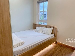 đơn lập 10x20 mẫu nhà đẹp full nội thất giá 6.95 tỷ bao hết. hướng đông nam 