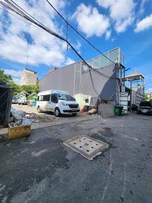 hàng thơm : đất ( 444m2) phân lô được , cách đường quốc lộ 13, 50m p. hiệp bình chánh , q. thủ đức