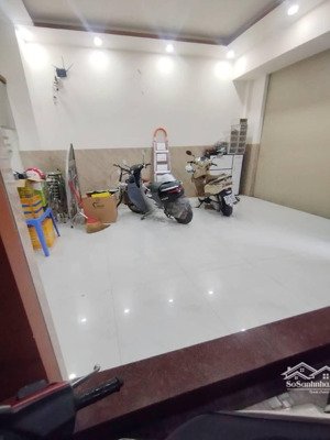 nhà siêu phẩm, 3 tầng. dt 144m2 (9.2mx16m) hà huy giáp , p. thạnh lộc q12 kdl bến xưa đường 10m