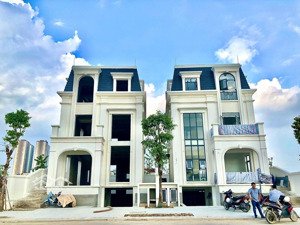 biệt thự đơn lập hinode royal park - 315m2 x 4 tầng, mt 15m - có hầm - gần hồ - giá 65.7 tỷ