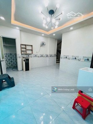chỉ 3.5tỷ tl, bán nhà đẹp nguyễn kiệm p3 gò vấp giáp phú nhuận, 50m2 nở hậu, 2 tầng đúc 3pn, gần mt