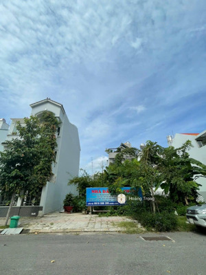 bán lô đất xây biệt thự 144m² chính chủ - khu sadeco ven sông đối diện đh rmit