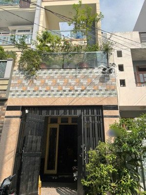 vị trí đẹp nhà 3 tầng kiên cố hẻm xe tải 7m thông - ngay miếu gò xoài - lê văn quới - đtt