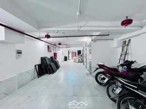 siêu căn hộ dịch vụ tại phú đô, 26pkk đầy đủ pccc, thang máy, ngõ xe 3 gác chạy vòng quanh