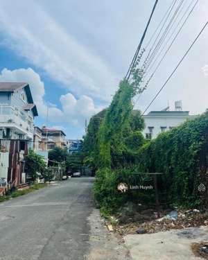 chủ ngộp ra gấp - đất khu bên sông - đường xe hơi thông phạm văn đồng - giá rẻ nhất khu chỉ 75tr/m2