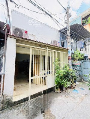 cmt8 tân bình 64m2 hẻm 3m, giá tốt chỉ 6.2 tỷ