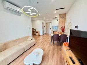 bán gấp căn 1 phòng ngủ the canopy view bể bơi giá 3.3 tỷ, hướng mát đông nam, vinhomes smart city