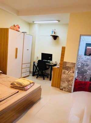 siêu phẩm dòng tiền 30tr/th nhà 10 phòng tt tân bình. sang nhanh nhỉnh 9 tỷ.