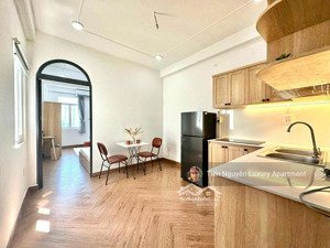 căn hộ 1 phòng ngủ 40m2 ban công ngay cầu trần khánh dư - tân định - khu phan xích long - vạn kiếp