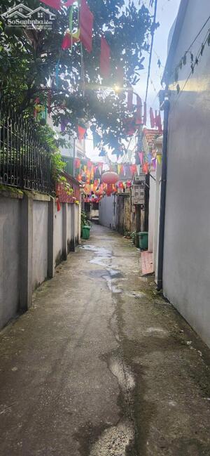 Bá,n Nhà Dân Xây Yên Bệ - Kim Chung, 45m2*3.5Tầng. Lô góc, ngõ nông gần ôtô trục chính chợ.