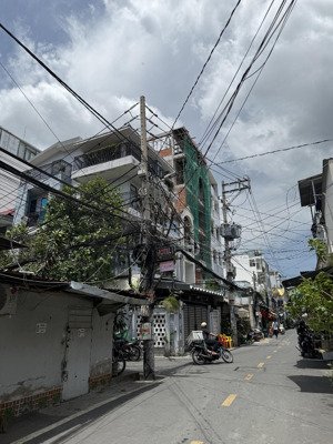 chính chủ bán nhà hẻm xe hơi ngủ trong nhà - nguyễn thị thập q7 - nhà 3 tầng btct, giá 8.x