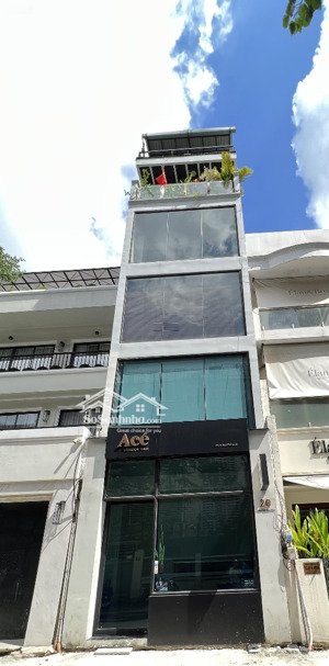 bán nhà hẻm oto 2 chiều nguyễn thị minh khai q1 - dt 4x16 xd 4 tầng - giá 14 tỷ