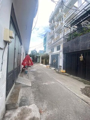 bán nhà hẻm gần mặt tiền phan văn trị,f7,dt 65m2( 4x16m), 2 lầu