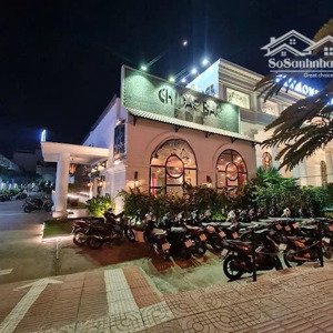 hot! nhà hàng mặt tiền lý chiêu hoàng, quận 6. dt: 20 x 66m. cn: 1226m2. hđt 270tr. giá: 220 tỷ