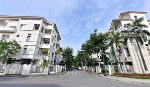 cho thuê liền kề splendora an khánh. 126m2 chỉ 17tr/th. đồ cơ bản sạch đẹp. 