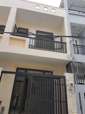 cho thuê nhà nguyên căn khu công nghệ cao samsung - quận 9 (tp thủ đức)