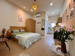 thuê ngay studio 32m2 full nội thất ngay đào duy anh phú nhuận gần công viên gia định