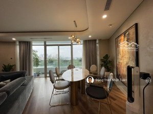 chị gái em cho thuê căn hộ đẹp nhất tại watermark, 160m2, 3pn, 2wc, view thẳng ra hồ tây , 58tr/1th