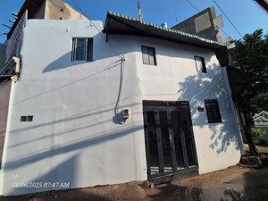 nhà hẻm thông buôn bán dc, khu dân cư, tương lai làm dc sổ riêng, nhà đúc 1 lầu rẻ đẹp vô ở liền