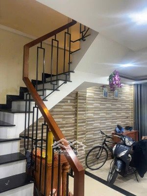 bán nhà 2 tầng mới đẹp- kiệt 3m trường chinh thông- cách mặt tiền tr chinh 40m