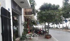 đảo ngọc , bán toà nhà mặt phố trúc bạch, ba đình 131m, 6 tầng, 73 tỷ