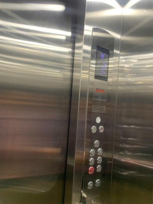 ccmn lô góc cầu giấy, mặt tiền rộng, đất vuông, 29 phòng, thang máy, 46 tỷ