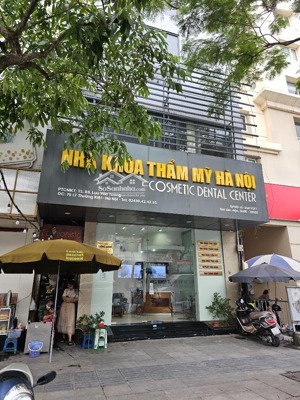 cho thuê nhà mặt phố quán thánh làm thẩm mỹ viện,ngân hàng,trung tâm,nhà hàng dt 200m x 6t - mt 6m.