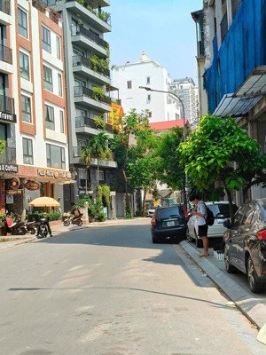 cho thuê nhà 5 tầng mặt phố tô ngọc vân quảng an tây hồ vị trí đắc địa: mặt phố tô ngọc vân,
