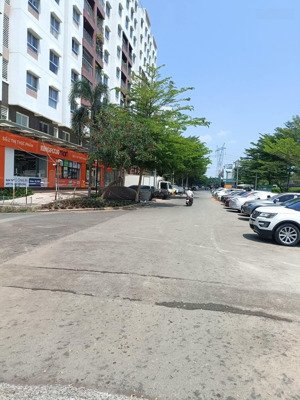 nhà mặt tiền phân lô cao lỗ, quận 8, kết cấu 4 tầng, 4 x 20m, chỉ 14,x tỷ