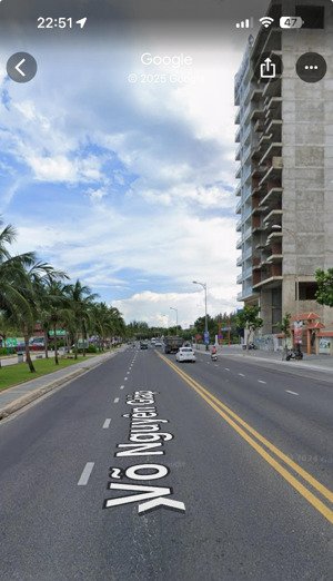 sát biển - mặt tiền võ nguyên giáp đối diện village mua là có tiền!