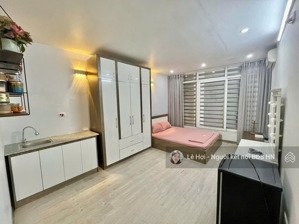 gấp! bán nhà phạm ngọc thạch, xã đàn, đống đa, 40m*6t, sát phố, 10m ra oto, dân xây kiên cố, sđcc.