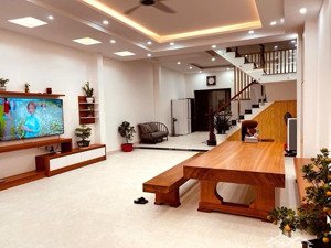 bán nhà mặt tiền đường 20m, 4 tầng kdc phú lợi phạm thế hiển, quận 8, 5x24, nhỉnh 10 tỉ